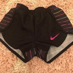 Nike 3-4yr shorts